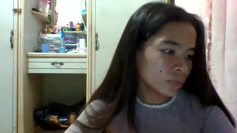 Snapshot of prety784828 chatting on 05/20/26, 01:45 prety784828 online show from 05/20/26, 01:45
