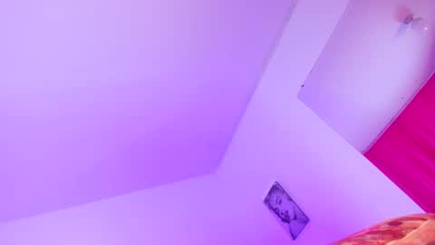 pretygirltsxxx online show from 04/23/26, 11:53