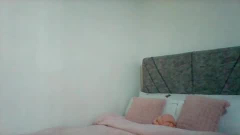 pretynatasha online show from 11/21/25, 08:35