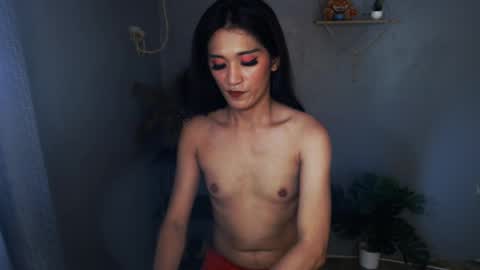pricila_deguzman online show from 05/18/26, 05:46