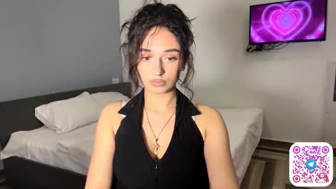 Sofi online show from 02/15/26, 01:09