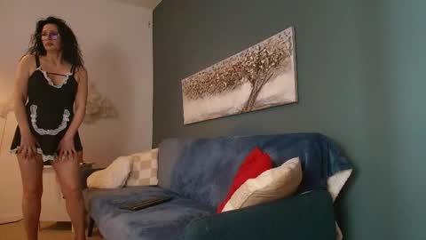 prima_dona online show from 04/20/26, 04:15