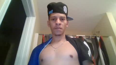 Snapshot of primetimedemon404 chatting on 01/08/25, 10:37 primetimedemon404 online show from 01/08/25, 10:37