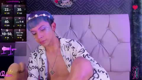 Apolo online show from 12/17/25, 08:59