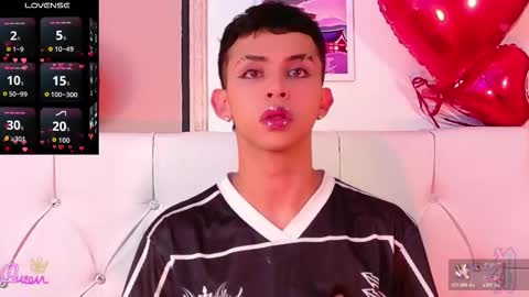 Snapshot of prince_apolo chatting on 02/17/26, 08:37 Apolo online show from 02/17/26, 08:37