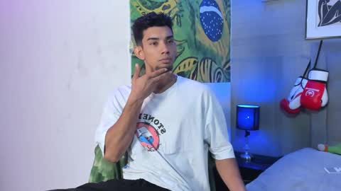 prince_arthur77 online show from 09/28/25, 01:05