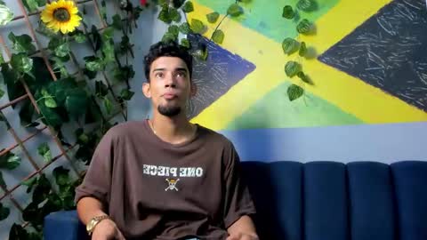 prince_arthur77 online show from 10/14/25, 12:50