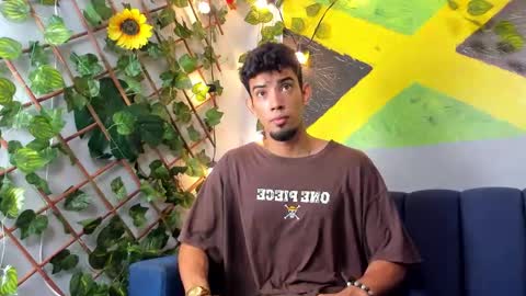 prince_arthur77 online show from 10/25/25, 01:18