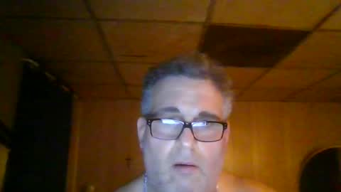 Snapshot of princeofdarkness66 chatting on 03/27/26, 11:26 johnny online show from 03/27/26, 11:26