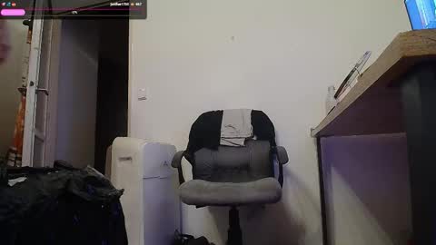 Snapshot of princeofprague420 chatting on 09/12/25, 11:37 Prince Of Prague online show from 09/12/25, 11:37