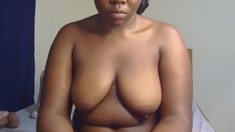 Snapshot of princes_leilani chatting on 02/18/26, 09:44 Queen of nyash online show from 02/18/26, 09:44