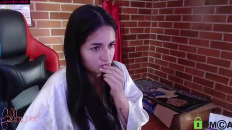 Leia online show from 02/19/25, 04:00