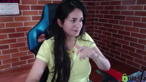 Leia online show from 09/08/25, 04:06