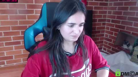 Snapshot of princesa_leia_zathur chatting on 06/21/26, 05:48 Leia online show from 06/21/26, 05:48