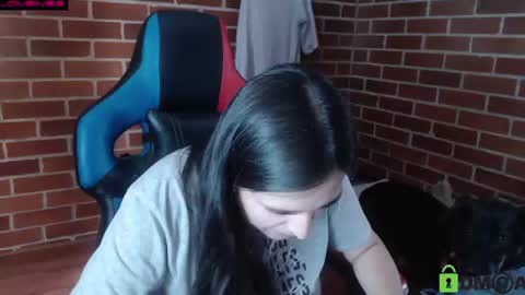 Snapshot of princesa_leia_zathur chatting on 07/11/26, 05:37 Leia online show from 07/11/26, 05:37