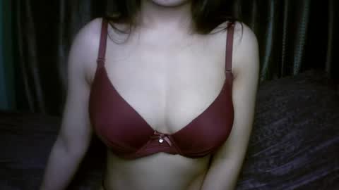 Snapshot of princess916446 chatting on 05/26/26, 02:51 princess online show from 05/26/26, 02:51