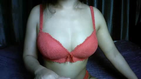 Snapshot of princess916446 chatting on 06/24/26, 05:17 princess online show from 06/24/26, 05:17