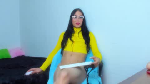 Snapshot of princess_0302 chatting on 02/20/25, 08:06 princess_0302 online show from 02/20/25, 08:06