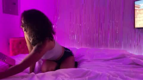 Cece  NEXT LIVESTREAM -- DEC. 4th  7 PM CST online show from 09/22/25, 10:17