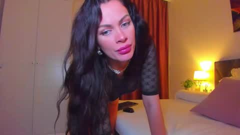 Haziel -  online show from 12/13/25, 08:47