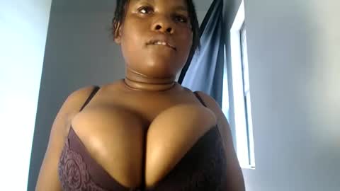 Karina online show from 04/23/26, 01:02