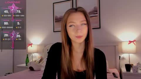 Princess Diana online show from 11/27/25, 06:10