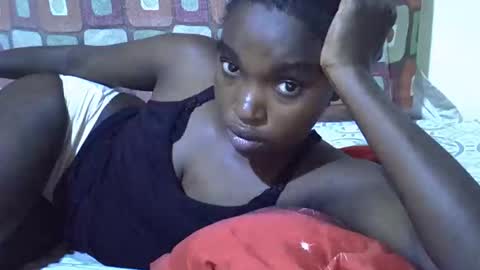 princess_scovia online show from 11/22/25, 08:02