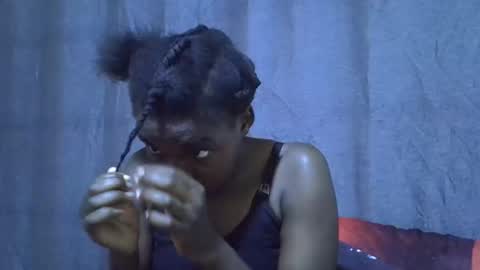 princess_scovia online show from 11/26/25, 06:47