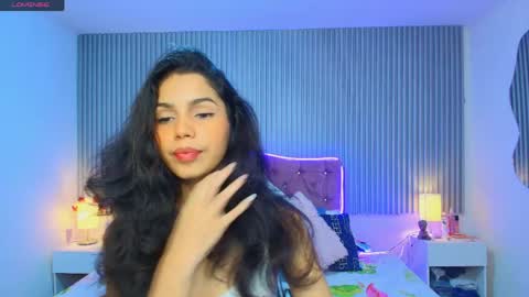 princess_skinny18 online show from 06/08/26, 01:28