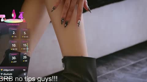 princess_tokyo_ online show from 02/21/25, 05:31