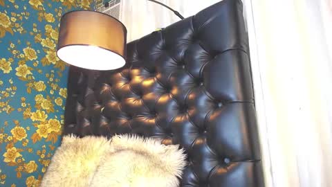 Snapshot of princess_trans chatting on 12/15/24, 10:50 Maria Im looking for a local and socal fucking guy online show from 12/15/24, 10:50