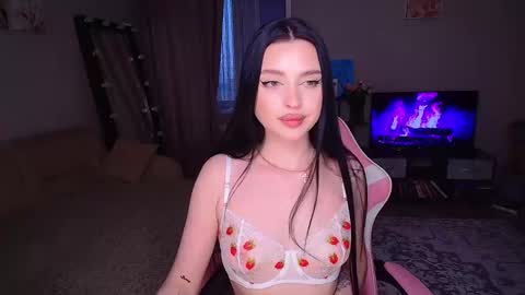 princessamira1 online show from 04/25/26, 01:41