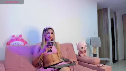 Snapshot of princessammy1 chatting on 02/17/26, 12:51 princessammy1 online show from 02/17/26, 12:51