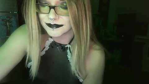 Snapshot of princessavery69 chatting on 01/17/26, 09:14 Princess Avery online show from 01/17/26, 09:14