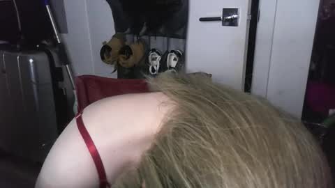 Snapshot of princessavery69 chatting on 02/26/26, 08:57 Princess Avery online show from 02/26/26, 08:57