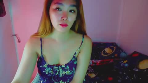 Snapshot of princesscutiexx chatting on 12/08/24, 12:40 Hello everyone this is your beloved Athena again I present the most comfortable and kind room I accept everyone with kindness online show from 12/08/24, 12:40