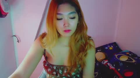 Snapshot of princesscutiexx chatting on 12/15/24, 02:52 Hello everyone this is your beloved Athena again I present the most comfortable and kind room I accept everyone with kindness online show from 12/15/24, 02:52