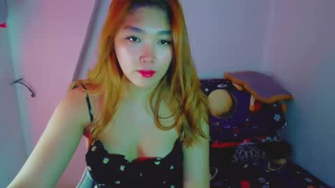 Snapshot of princesscutiexx chatting on 12/15/24, 08:47 Hello everyone this is your beloved Athena again I present the most comfortable and kind room I accept everyone with kindness online show from 12/15/24, 08:47