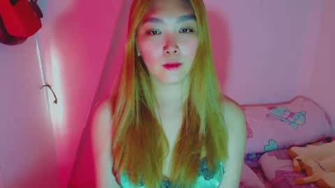 Snapshot of princesscutiexx chatting on 01/06/25, 11:31 Hello everyone this is your beloved Athena again I present the most comfortable and kind room I accept everyone with kindness online show from 01/06/25, 11:31