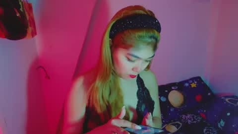 Snapshot of princesscutiexx chatting on 01/25/25, 08:53 Hello everyone this is your beloved Athena again I present the most comfortable and kind room I accept everyone with kindness online show from 01/25/25, 08:53