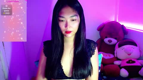 Snapshot of princesscutiexx chatting on 10/15/25, 04:40 Hello everyone this is your beloved Athena again I present the most comfortable and kind room I accept everyone with kindness online show from 10/15/25, 04:40