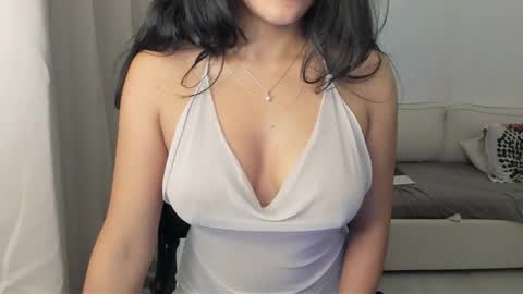 Snapshot of princesse_katey chatting on 09/23/25, 06:16 miss me check out my YT   online show from 09/23/25, 06:16