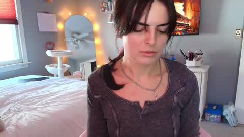 Snapshot of princesselysia99 chatting on 02/03/26, 03:50 Princess Elysia online show from 02/03/26, 03:50