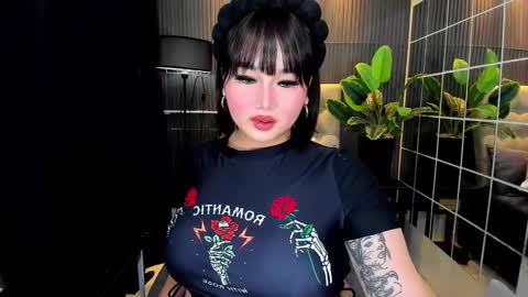 Astrid Ley online show from 02/17/25, 07:31
