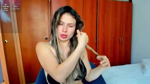 princessmariana25 online show from 02/28/26, 03:35
