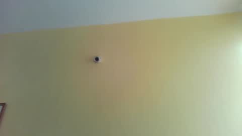 Snapshot of princessmiles2 chatting on 02/17/25, 06:42 phelly online show from 02/17/25, 06:42