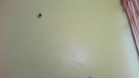 Snapshot of princessmiles2 chatting on 03/11/25, 03:37 phelly online show from 03/11/25, 03:37