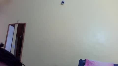 Snapshot of princessmiles2 chatting on 09/15/25, 12:10 phelly online show from 09/15/25, 12:10