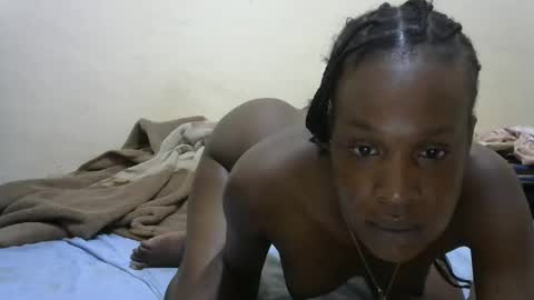 Nadia online show from 02/12/25, 09:33