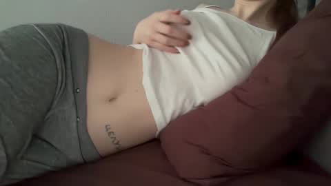 Kris3 online show from 12/14/25, 06:41